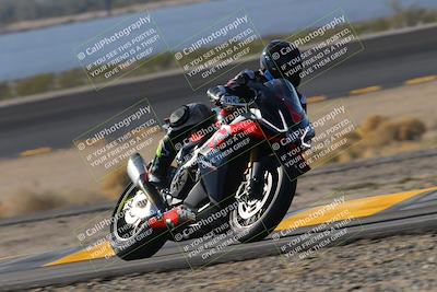 media/Dec-18-2022-SoCal Trackdays (Sun) [[8099a50955]]/Turn 14 (940am)/